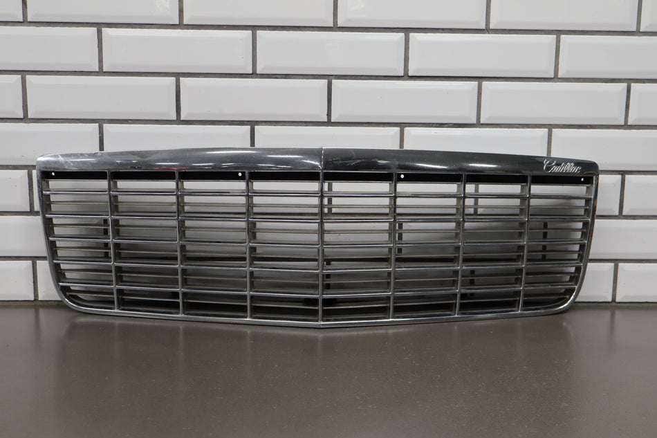 1993-1996 Cadillac Fleetwood Grille 10241515 OEM