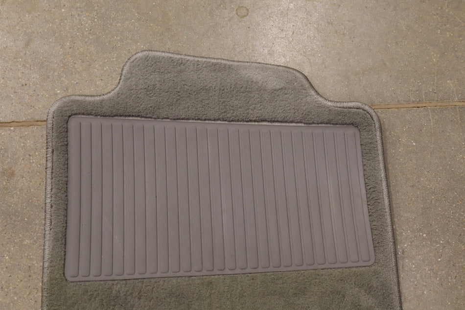 1997-2004 Chevrolet Corvette C5 Aftermarket Floor Mat Set Light Gray