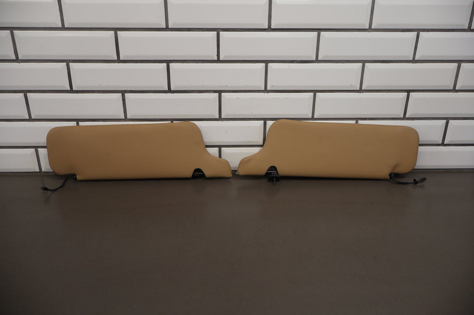 99-04 Ford Mustang Convertible Sun Visor Pair Lighted Mirrors Parchment Tan XH