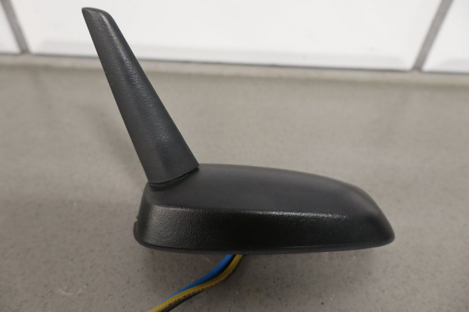 2007 Hummer H2 Antenna OEM