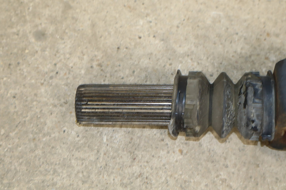 2014-2020 GMC Sierra 1500 Front Drive Shaft 22760960 OEM