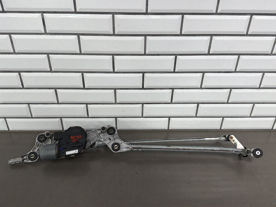 2011 Porsche Cayenne Front Wiper Motor OEM