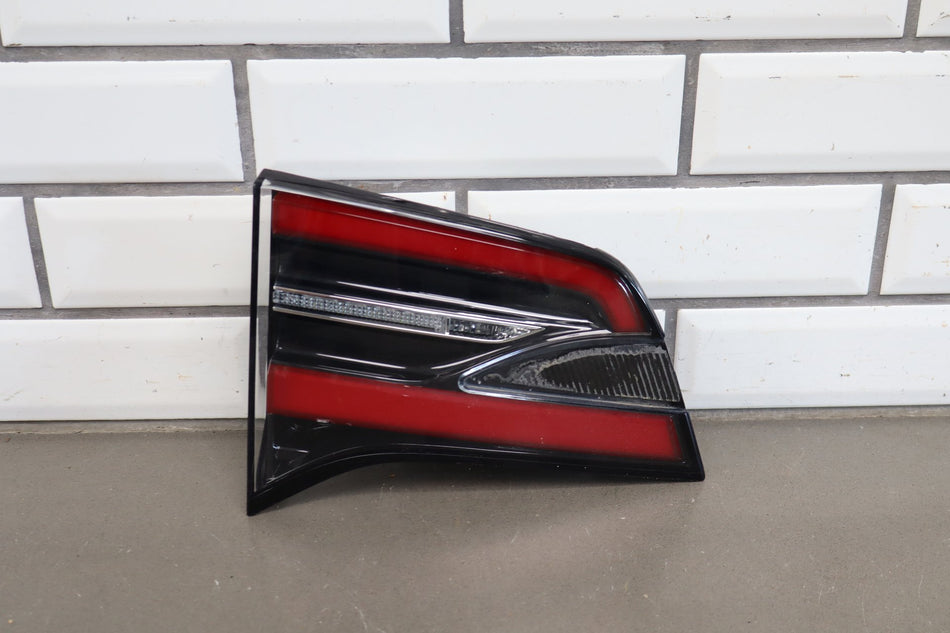 2016-2022 Tesla Model X Rear Left Inner Taillight Led Tail Lamp 1034336-00-B