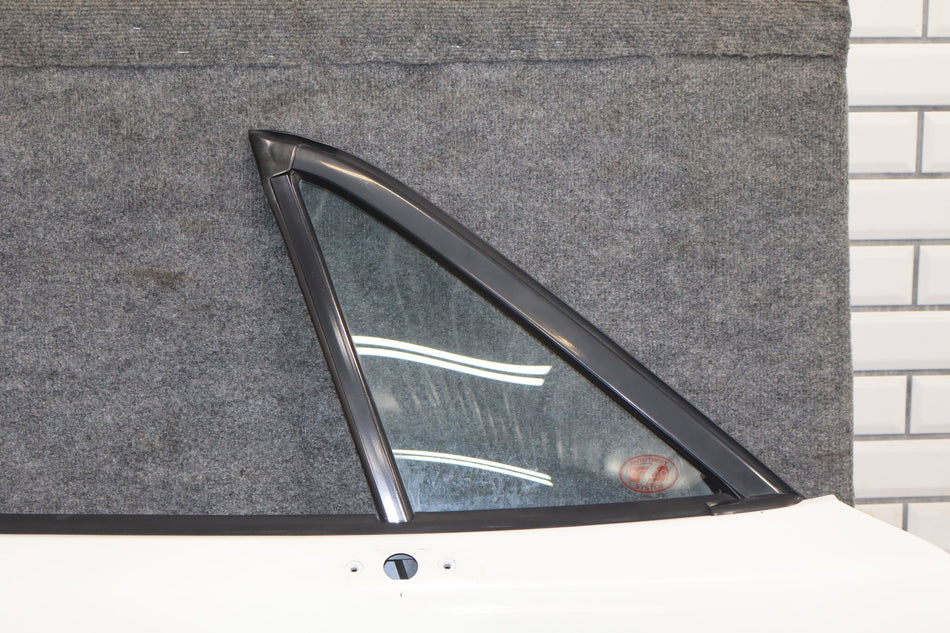 1990-1994 Mazda MX-5 Right Front Door White PT NAY45802XB
