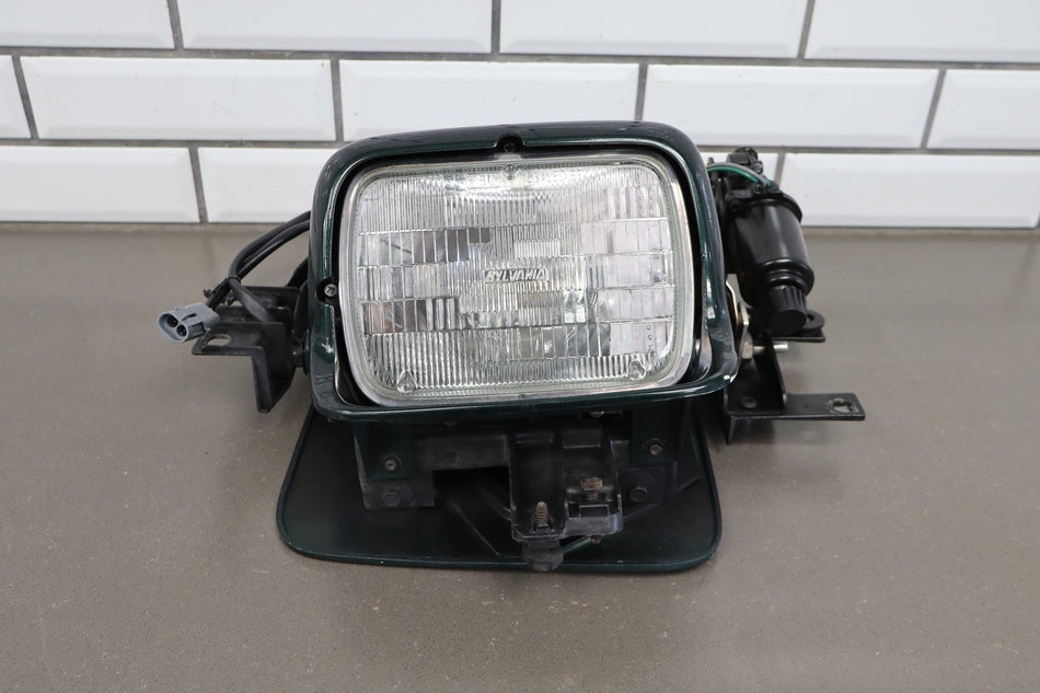 1990-1996 Chevrolet Corvette C4 Right Headlamp Polo Green