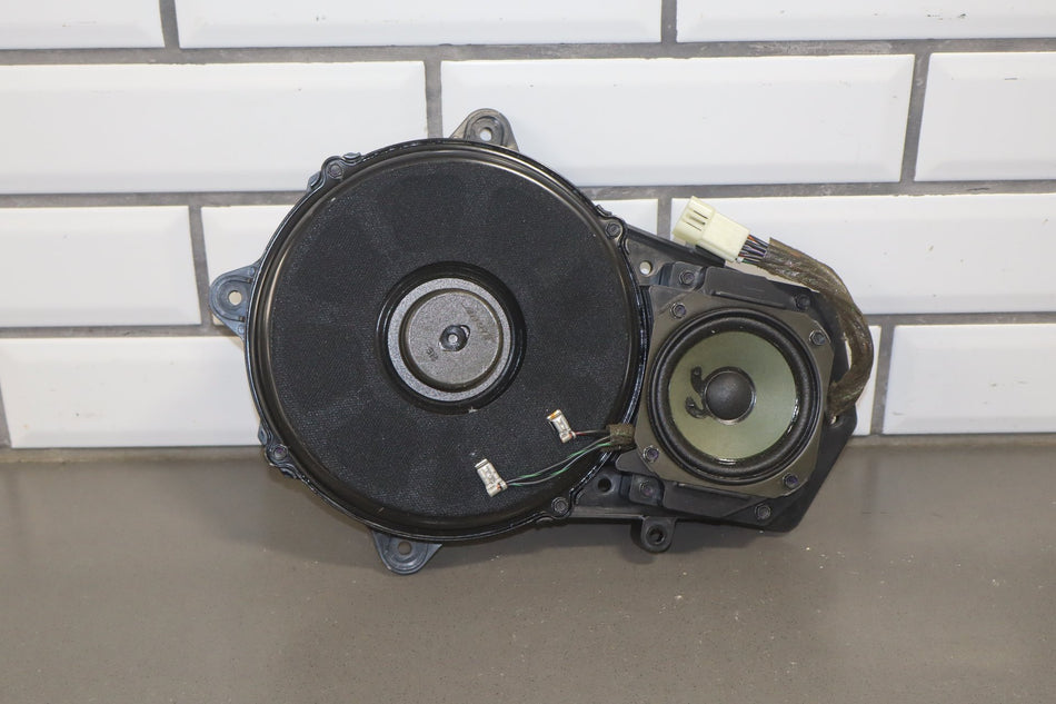1997-2004 Chevrolet Corvette C5 Door Speakers Bose- Pair 10447355