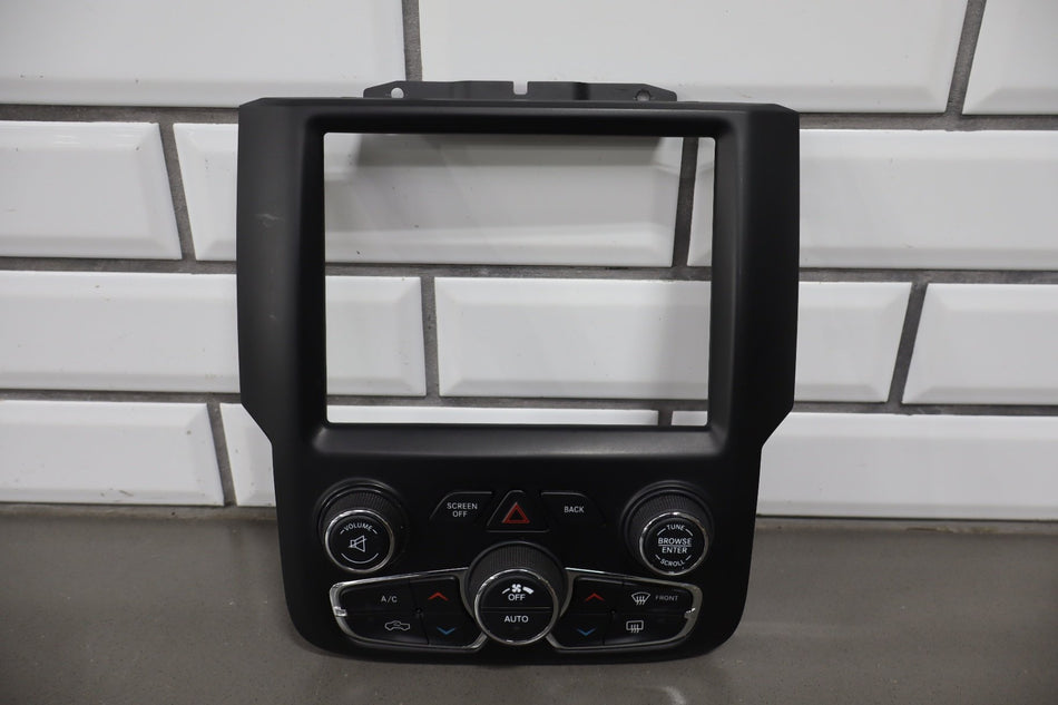2013-2018 Ram 1500 Climate Control 5VD73JXPAC OEM