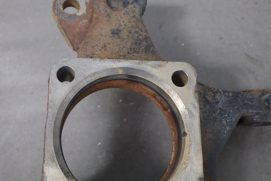 2002 Chevrolet Silverado Right Front Spindle