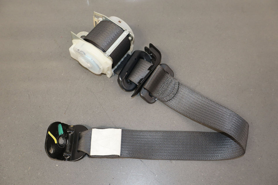2008 Hummer H2- Rear Seat Belt