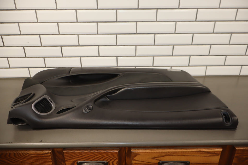 2006 Pontiac GTO Left Front Interior Trim Panel Black 812
