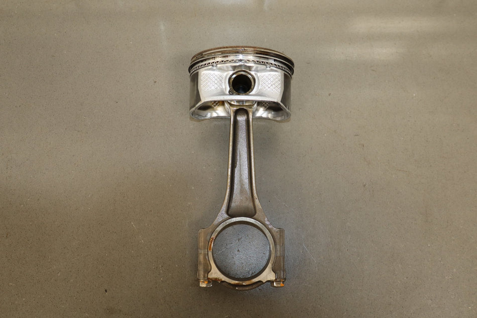 05-10 Dodge Charger SRT8 6.1 ESF Piston w/ Connecting Rod