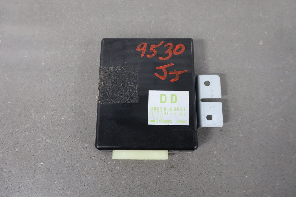 96-97 Lexus LX450 Cooler Stabilizer Amplifier Module 8865060081