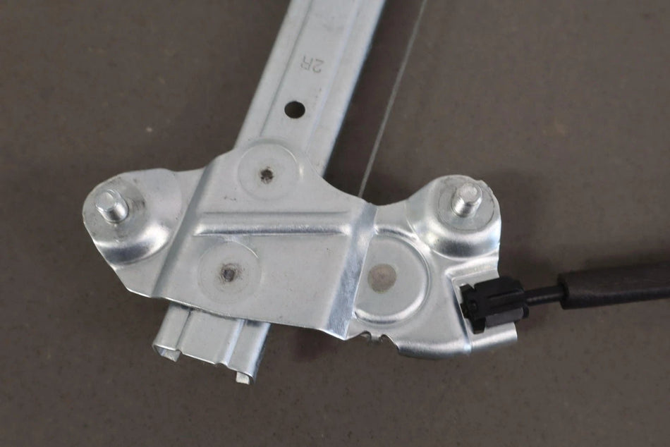 2019 Fiat 124 Spider- Right Front Door Regulator