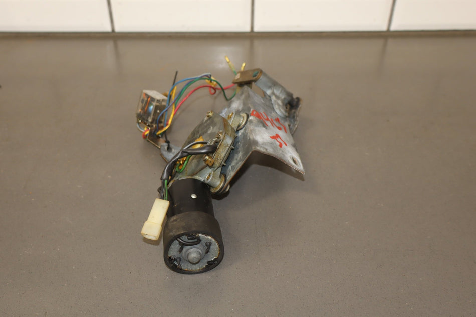 1981 Porsche 928 Rear Wiper Motor 92862849302 OEM