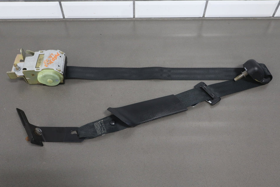 2003 Ford F-250 Super Duty Harley-Davidson Edition Left Rear Seat Belt Black YD