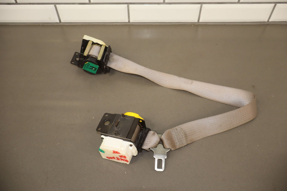 2001 Chevrolet Corvette- Front Seat Belt