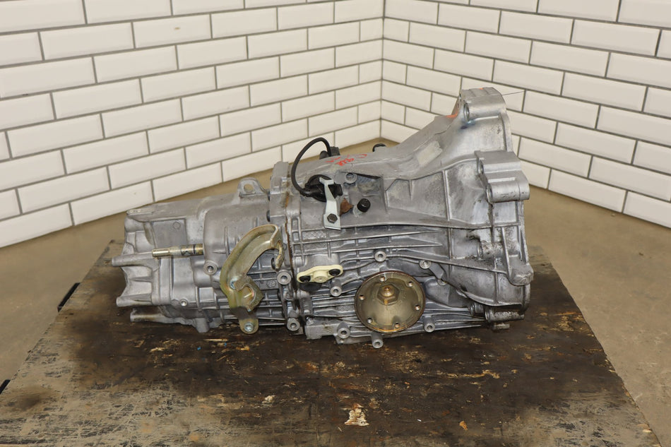 00-04 Porsche Boxster 986 2.7L 5-Speed Manual Transmission OEM