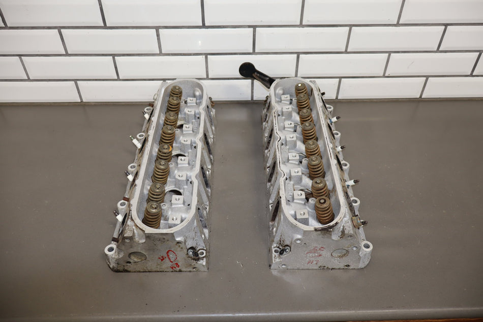 Chevrolet 317 Aluminum Cylinder Heads 6.0L LQ4 LQ9- Pair