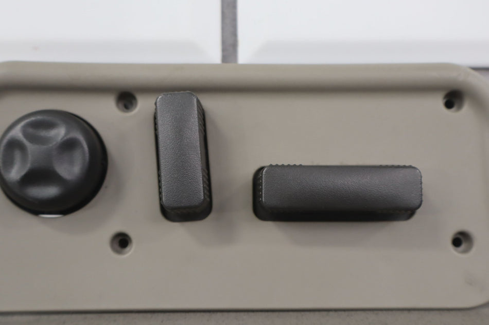 2003 Hummer H2- Seat Switch
