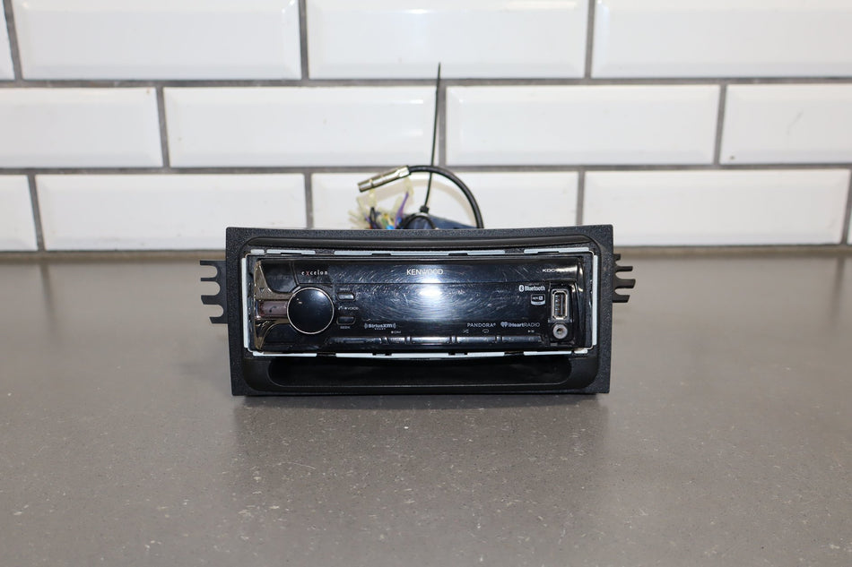 Kenwood KDC-X500 CD Player