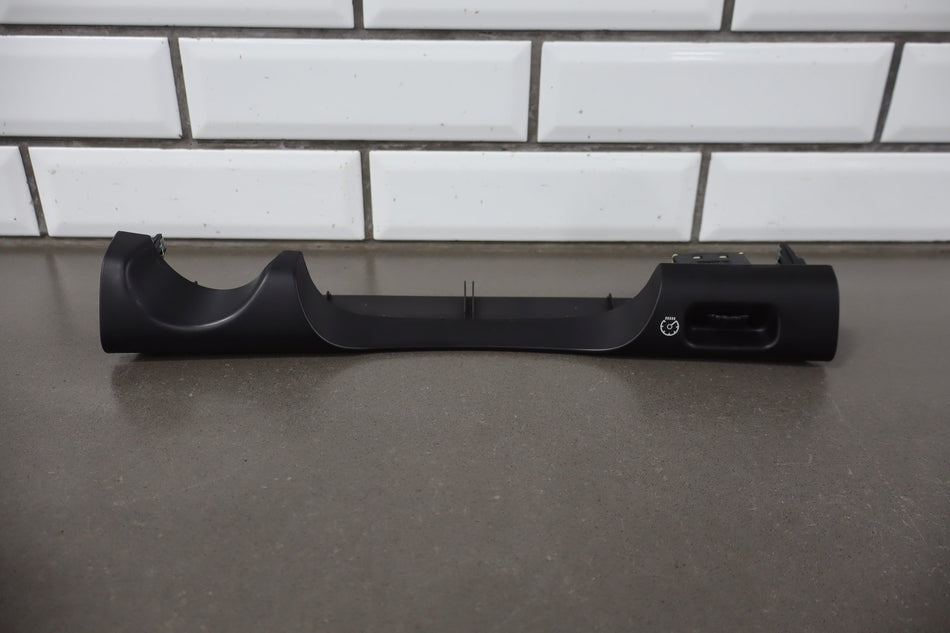 1998-2002 Toyota Land Cruiser Lexus LX470 Speedometer Lower Trim