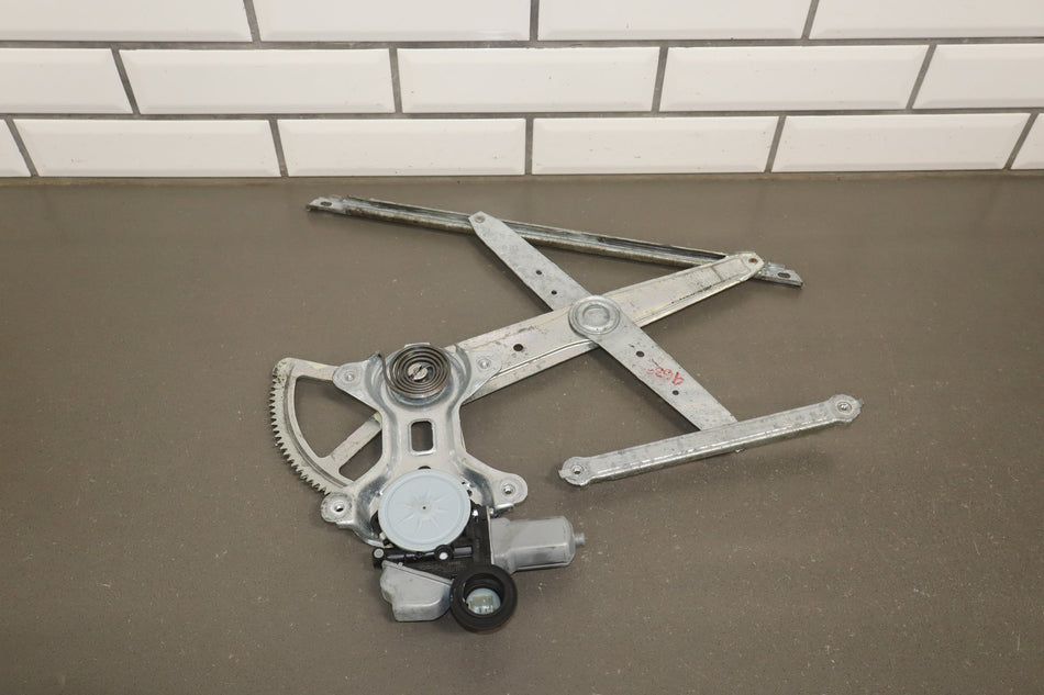 2012 Toyota Sienna Left Front Door Window Regulator OEM