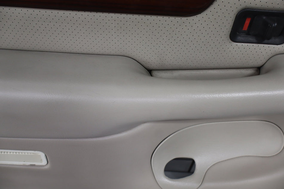 2002 Cadillac Escalade Luxury Left Rear Door Panel Shale 152