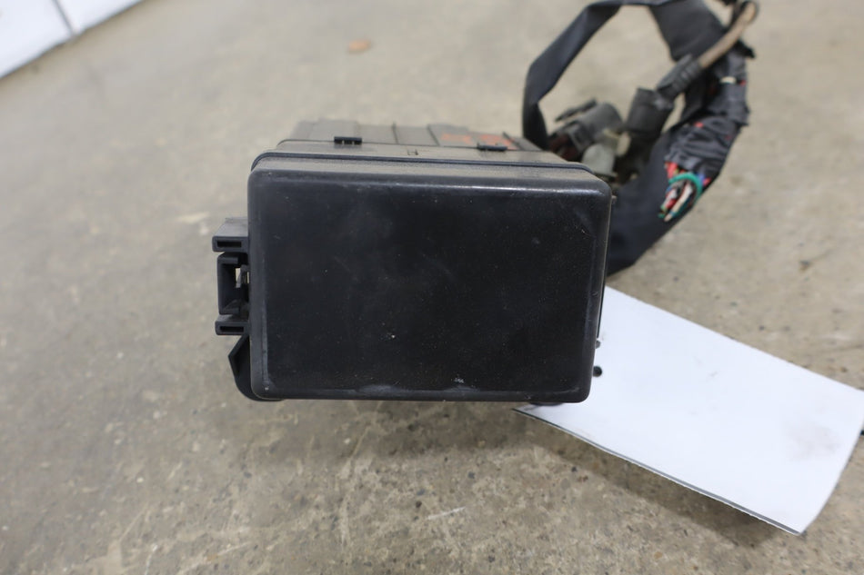 1999-2000 Mazda MX-5 Miata NB1- Engine Fuse Box (Manual Transmission)