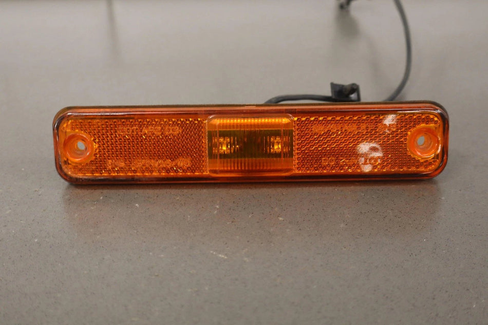 2003-2009 Hummer H2 Front Amber LED Side Marker Light/Lamp Fits Right or Left