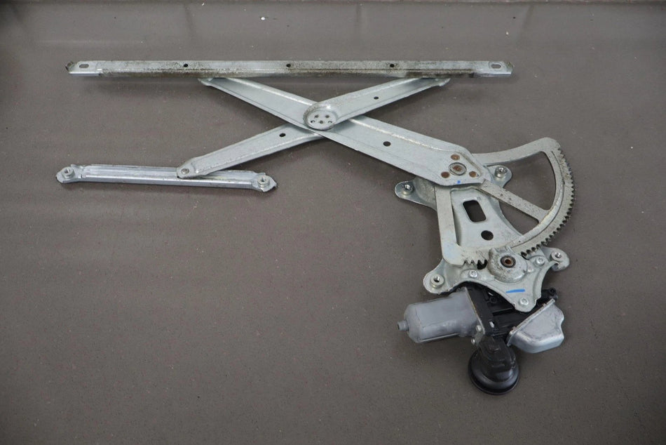 2011 Lexus GX460- FRONT DOOR REGULATOR