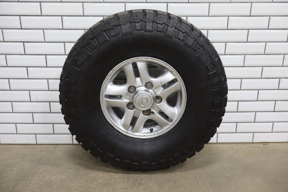 1998-2007 Lexus LX470 Wheel & Tire Set