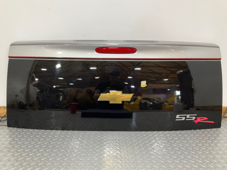 2003-2006 Chevrolet SSR Base Decklid/Tailgate
