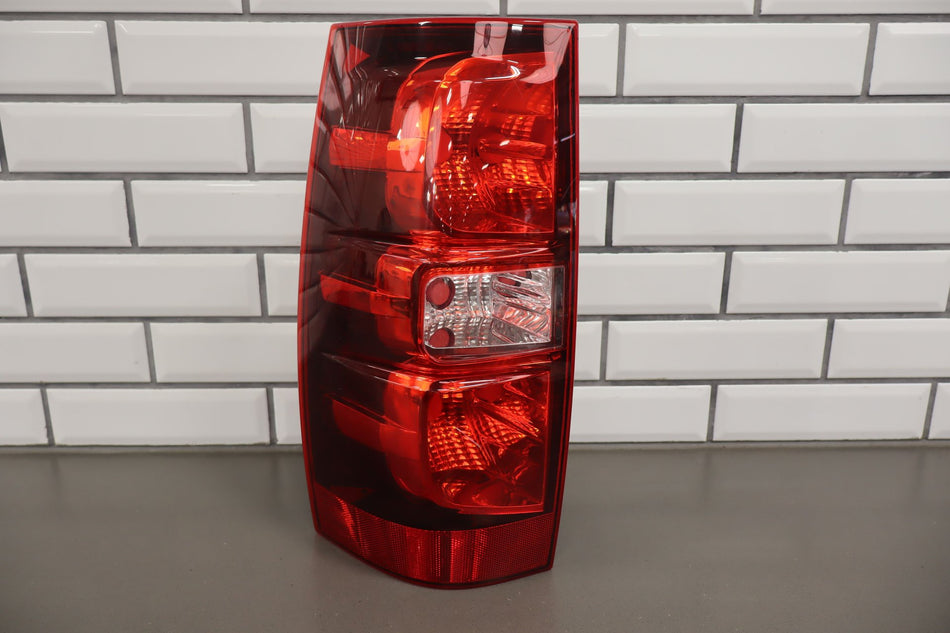 2010 Chevrolet Suburban 1500- Left Tail Light