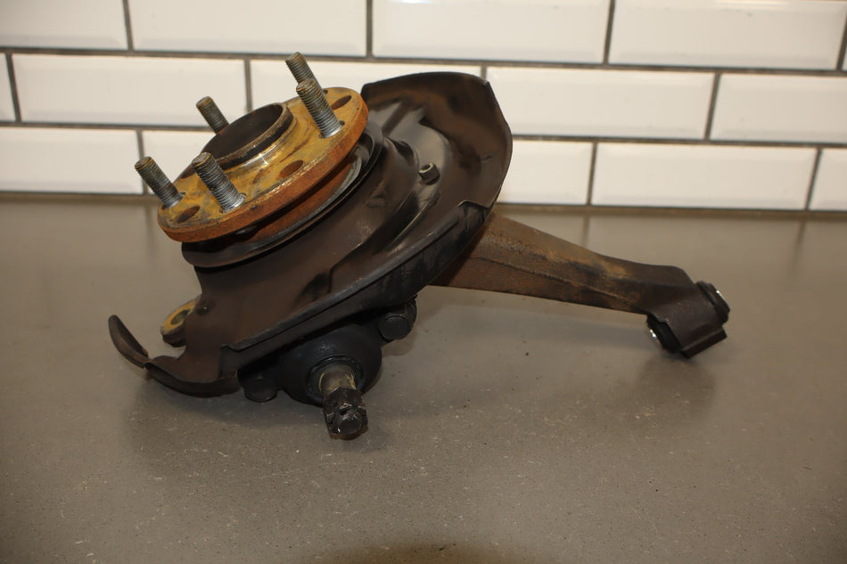 1992 Toyota MR2 Left Rear Suspension Spindle
