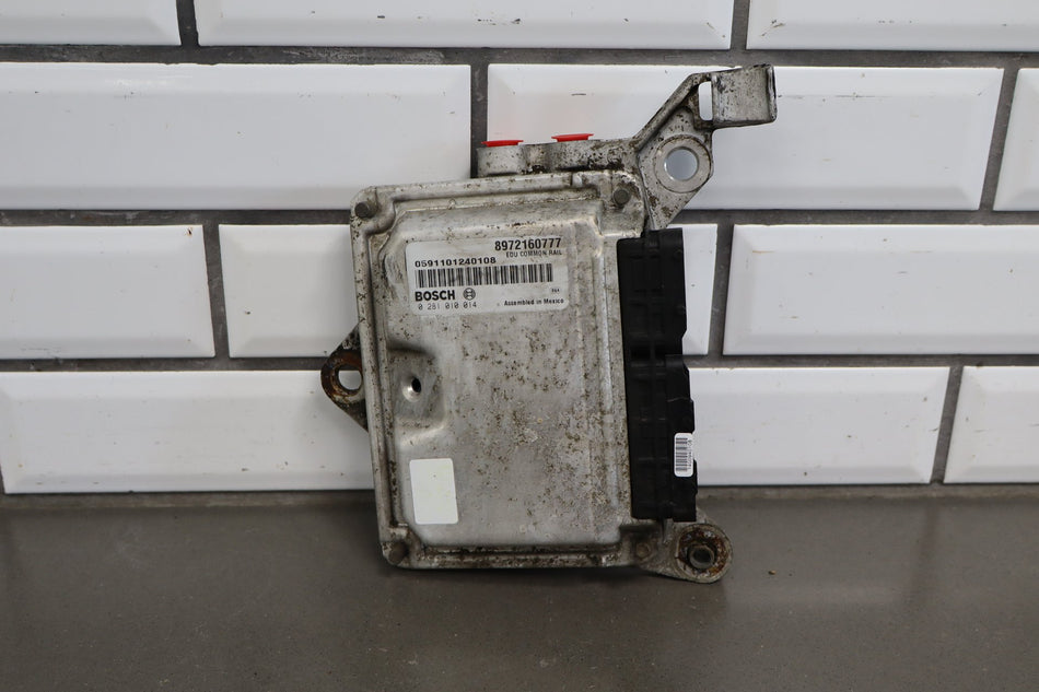 01-04 Chevy GMC Duramax LB7 6.6L FICM Fuel Injection Module