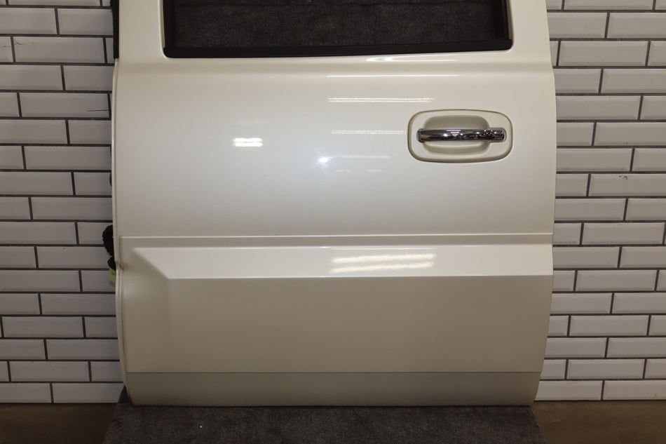 2005 Cadillac Escalade ESV Left Rear Door White Diamond ( 98 )
