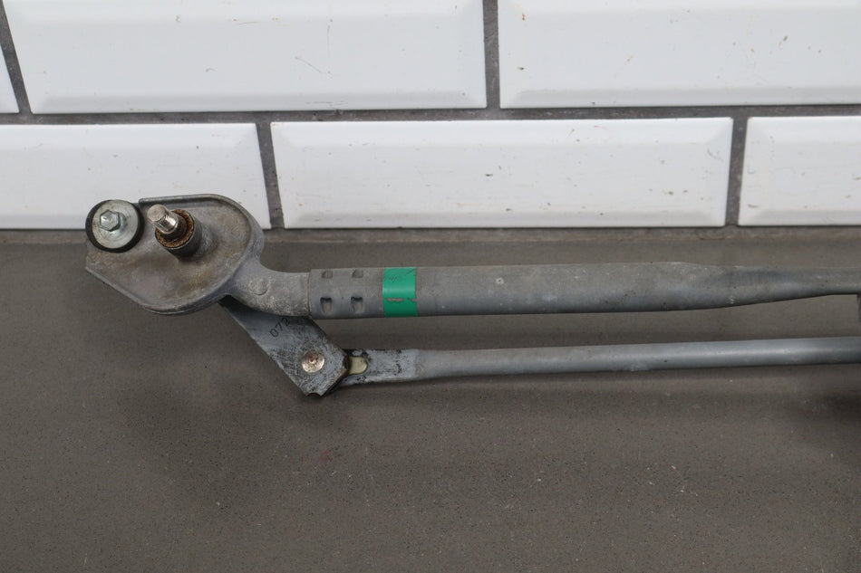 08-14 Dodge Challenger Front Wiper Motor Linkage Tested