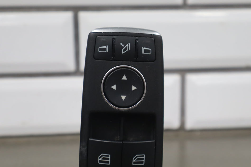 2017 Tesla Model X- Left Front Window Switch