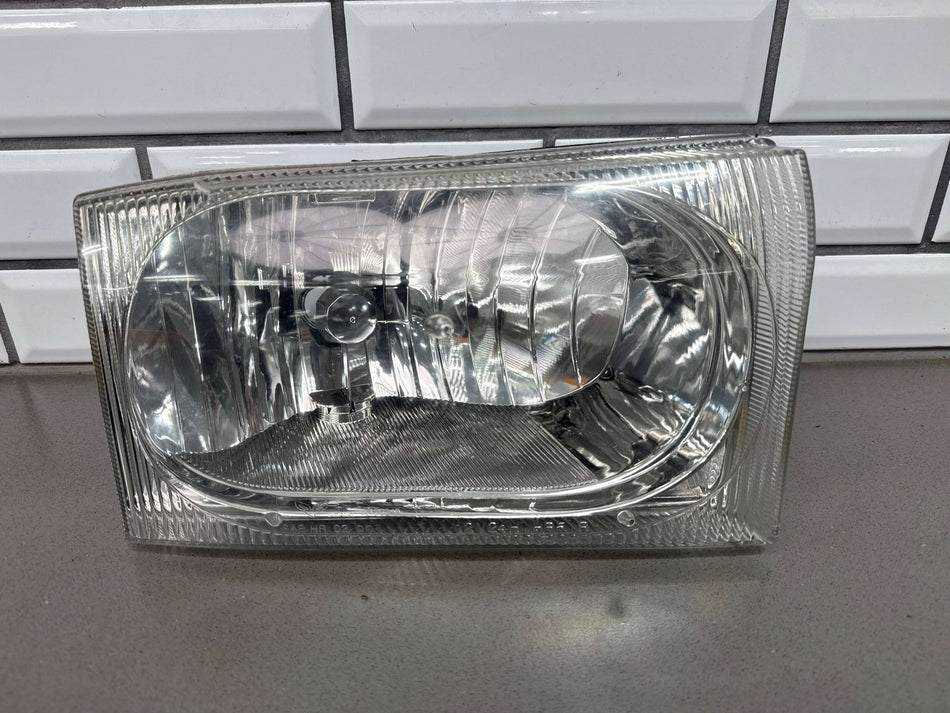 1999 Ford F-350 Super Duty- Right Headlamp