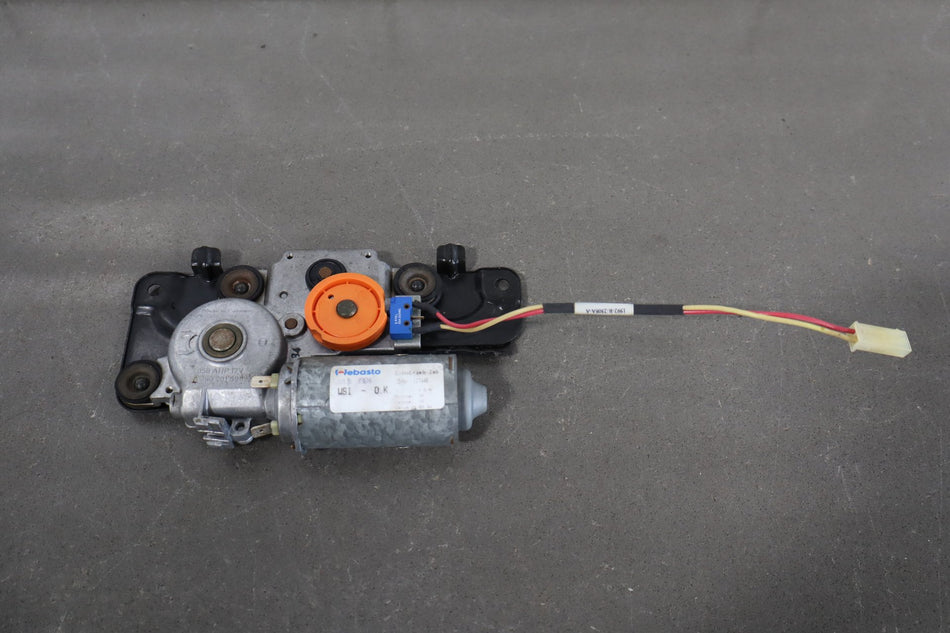 88-96 Pontiac Grand Prix Sunroof Motor Only Tested