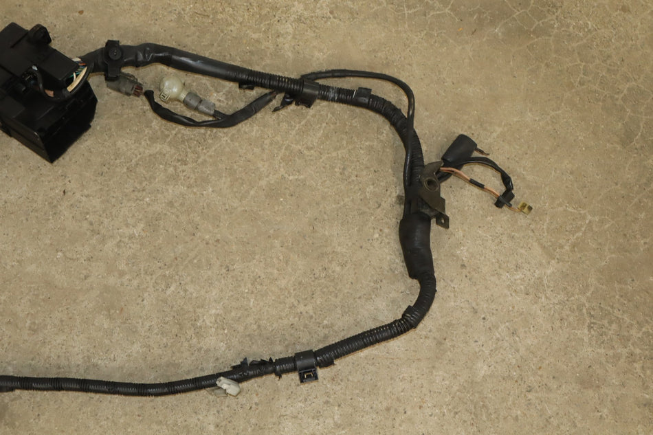 1999-2000 Mazda MX-5 Miata NB1 - Engine Fuse Box (Manual Transmission)