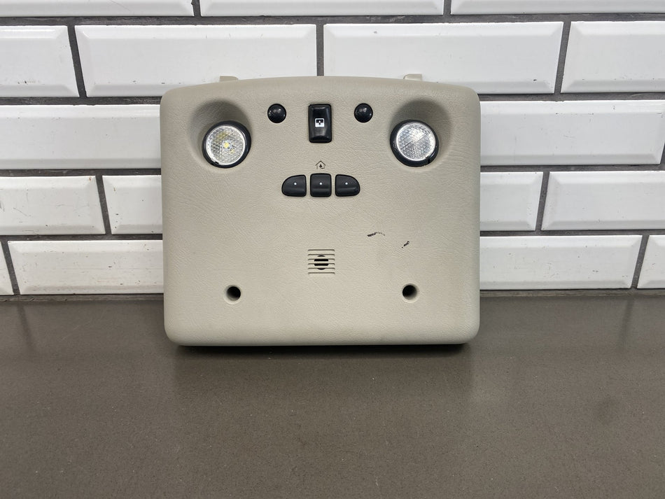 2003-2007 Hummer H2 Overhead Roof Console - With Sunroof