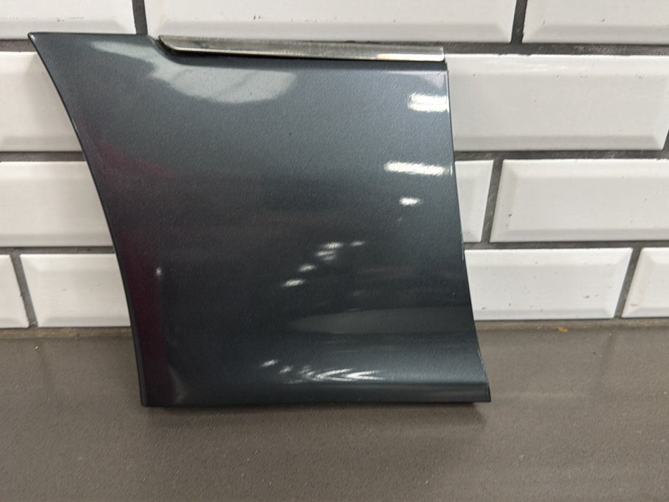 2004 Lexus LS430 F30- Left Fender Molding