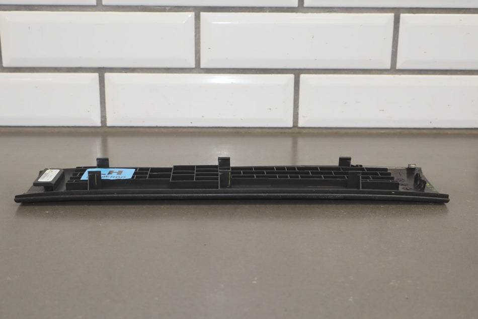 2014-2018 GMC Sierra Sill Plates OEM
