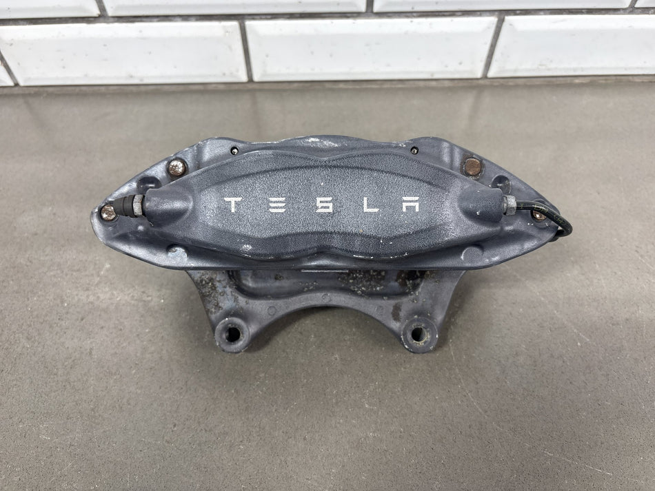 12-20 Tesla Model S Front Brembo Brake Caliper Set Left/Right OEM 4 Piston