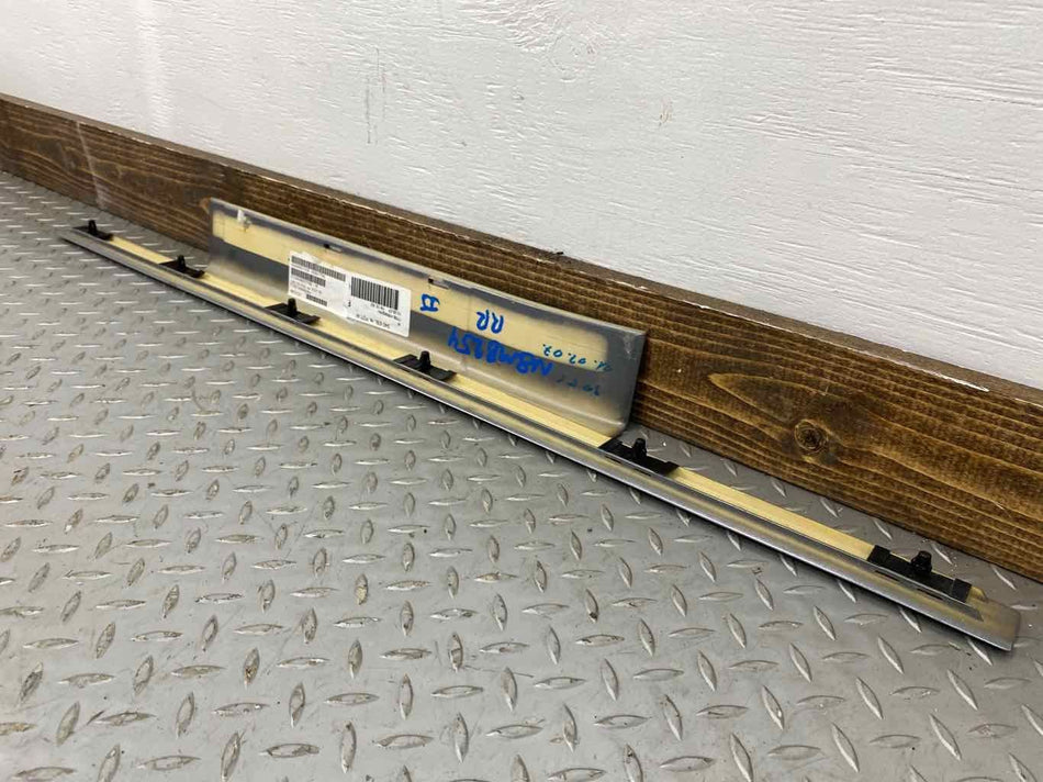 05-12 Maybach 57 W240 Right Rear Sill Plate (Mittelgrau)