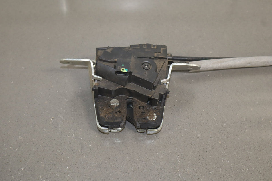 2022-2026 Tesla Model S Lid Latch OEM