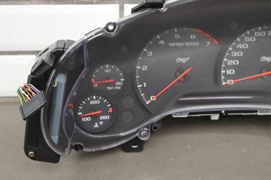 1997-2004 Chevrolet Corvette C5 - Instrument Cluster 10408309