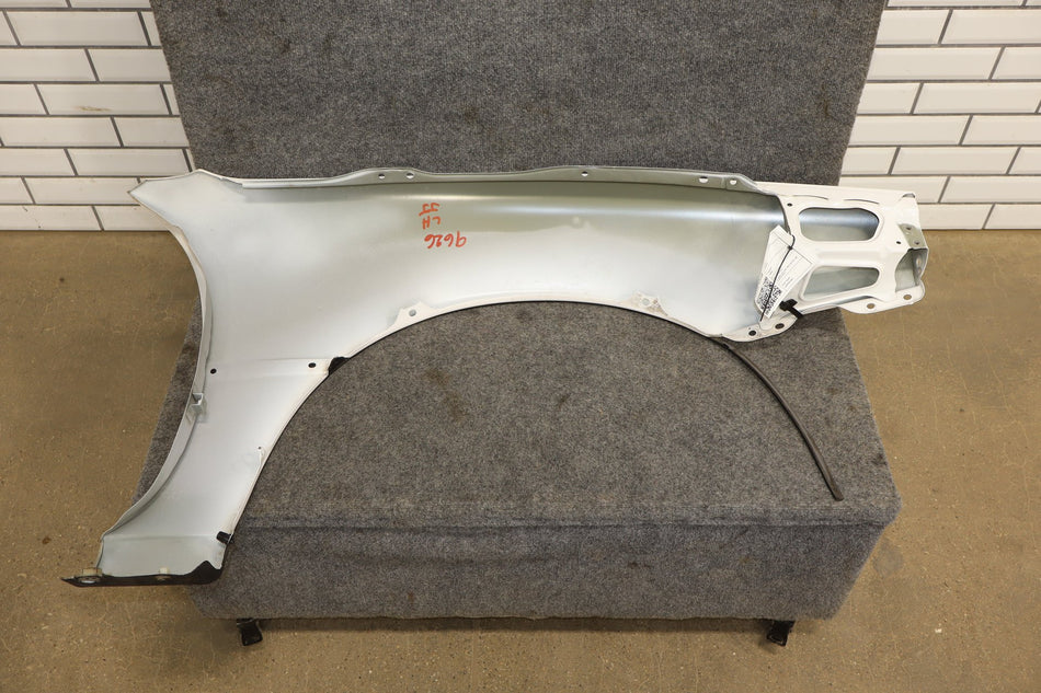 1992 Toyota MR2 Left Fender Super White 043