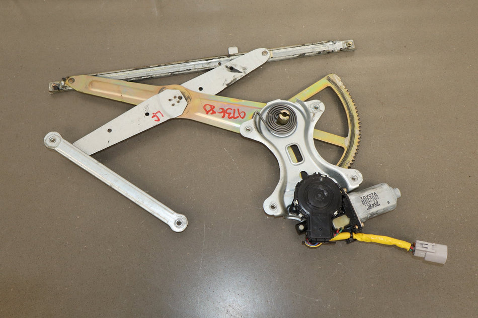1998-2007 Lexus LX470 Left Front Door Regulator 6980260070 OEM